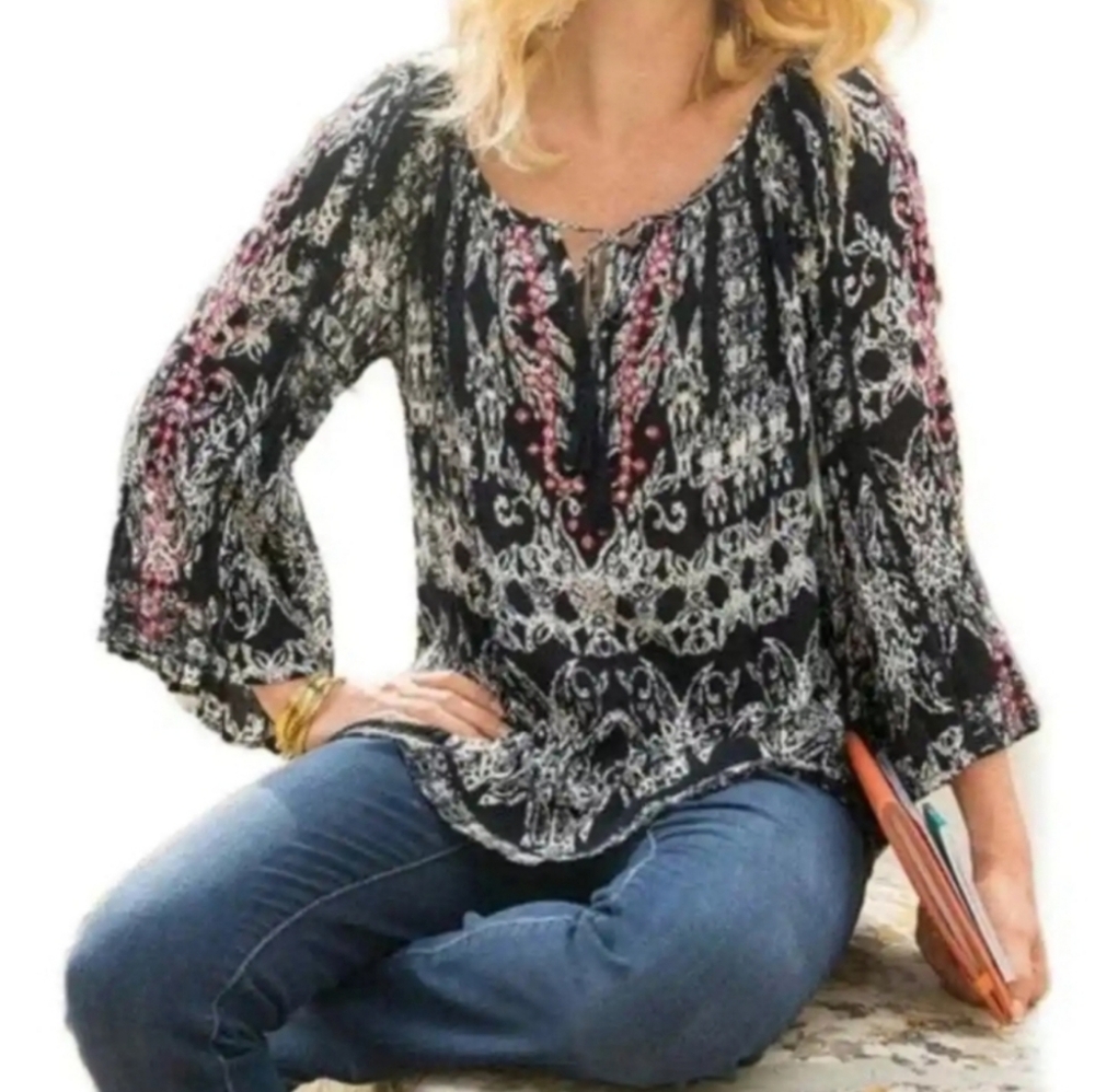 Soft Surroundings Grace Embroidered Blouse Top peasant black white crinkle M